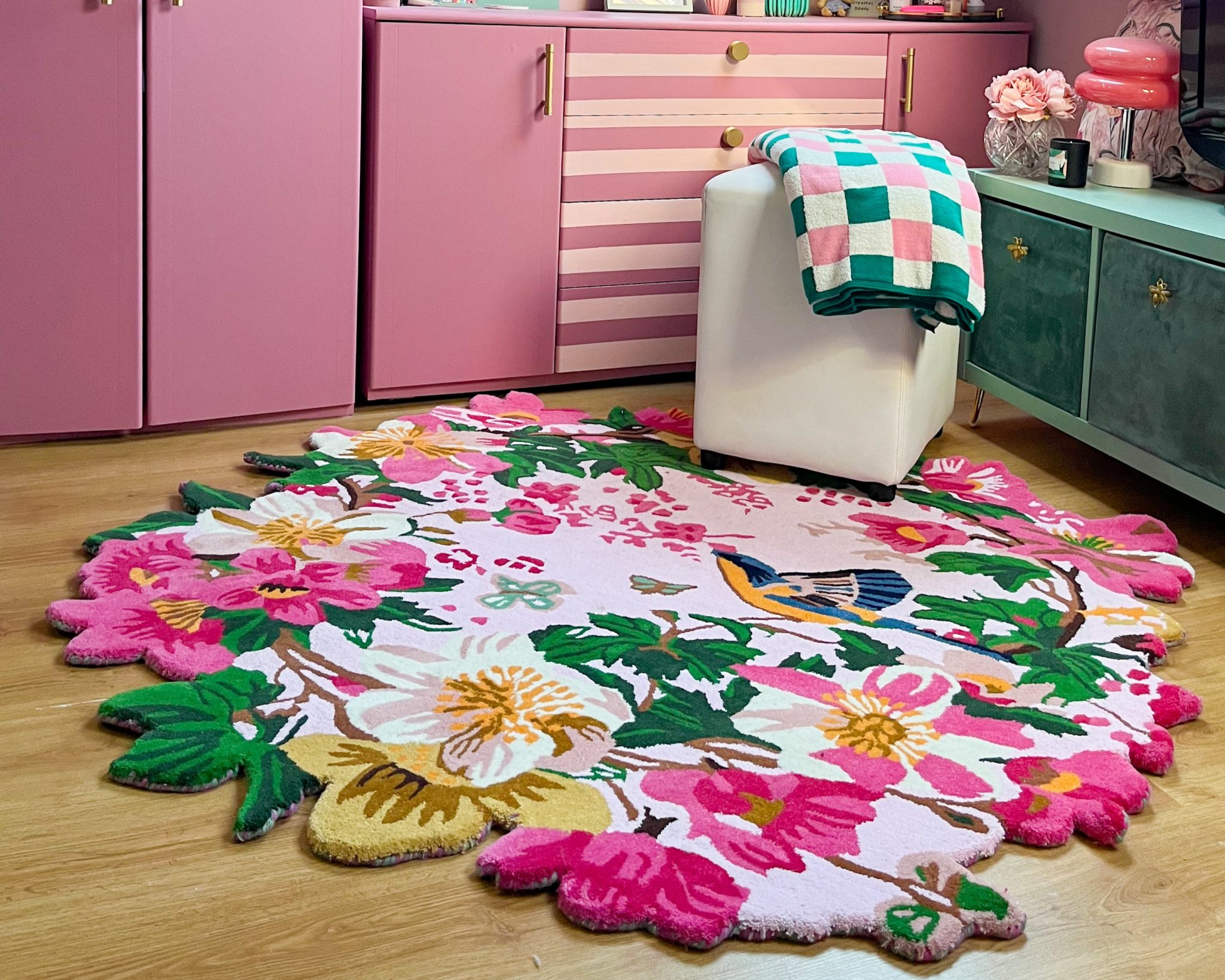 Accent Rugs - 1001 Knots