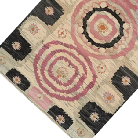 Blossom Mandala Hand Tufted Rug - MAIA HOMES