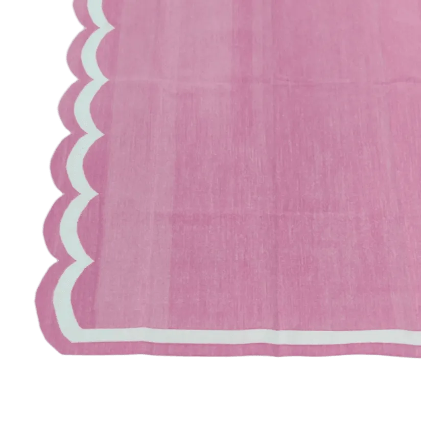 Handwoven Reversible Cotton Scalloped Rug - Pink