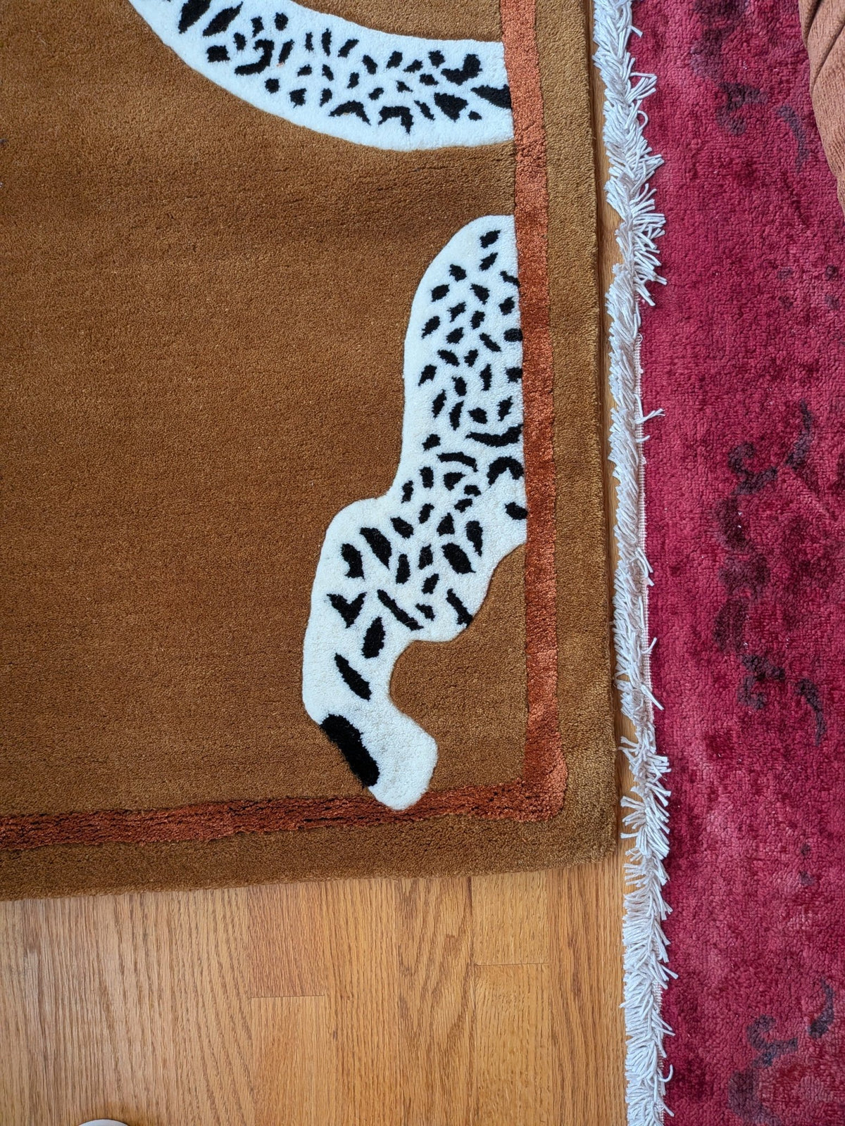Walking Leopard on Silk Road Hand Tufted Runner Rug - Brown 2' x 6' 7 - 1001 Knots